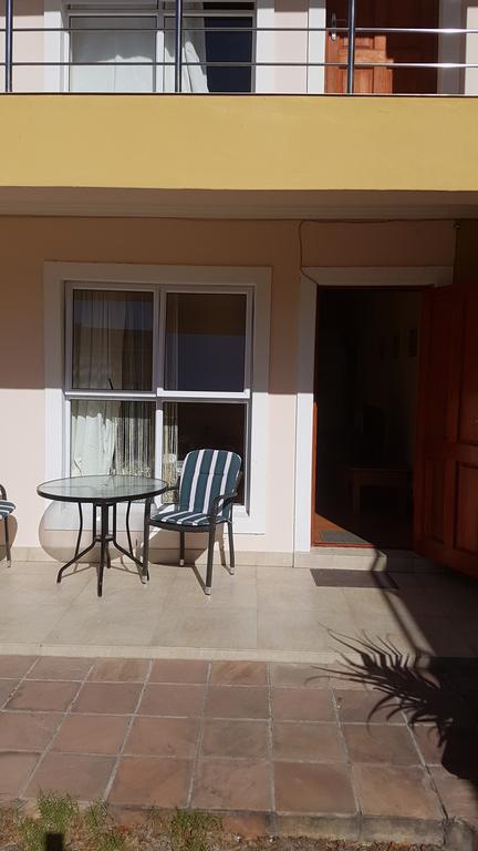 Natalie Guesthouse Bloubergstrand Eksteriør bilde