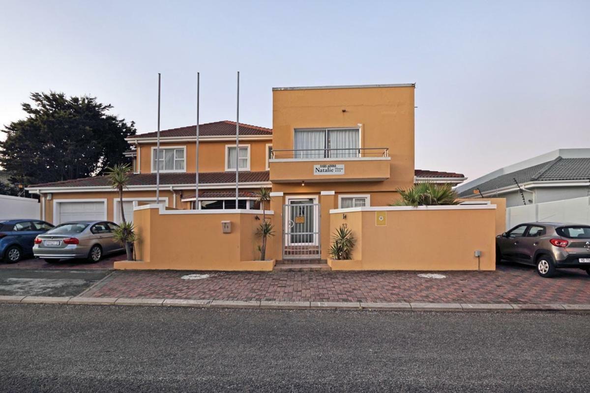 Natalie Guesthouse Bloubergstrand Eksteriør bilde